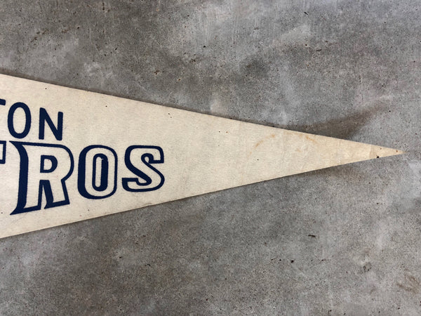 VINTAGE ASTROS PENNANT (white background)