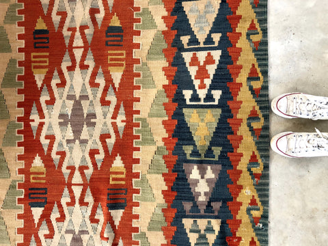 VINTAGE KILIM RUG "GWYN"