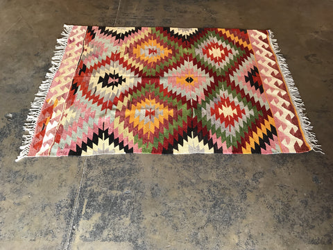 VINTAGE KILIM RUG "THE EMILY"