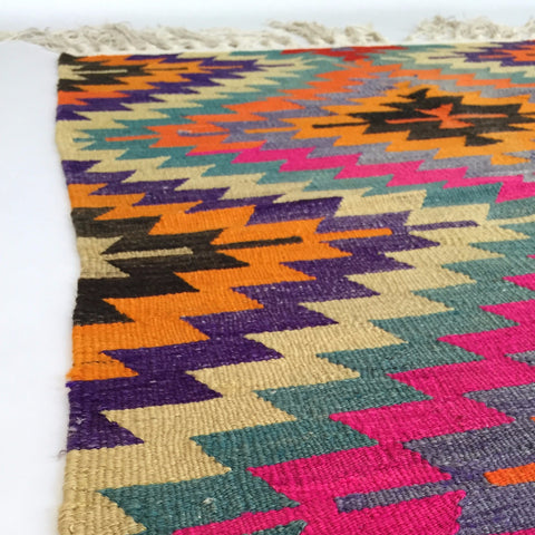 KILIM RUG