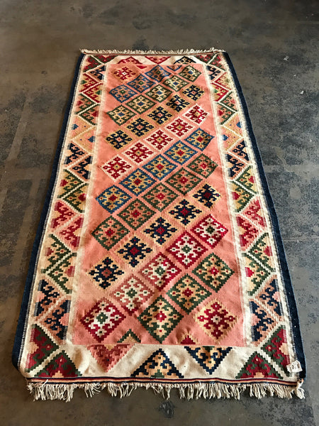 VINTAGE KILIM RUG "THE ROWAN"